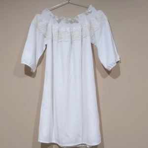 Off shoulders white dress